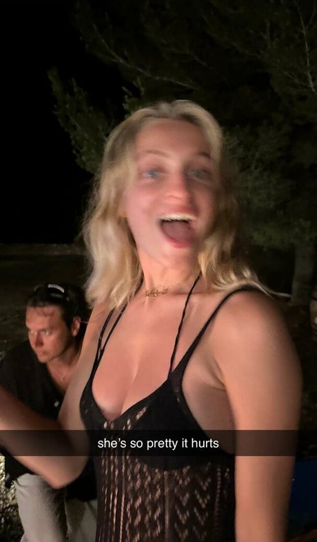 Olivia Ponton photo 635