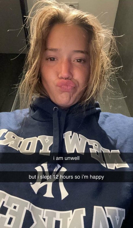 Olivia Ponton photo 652