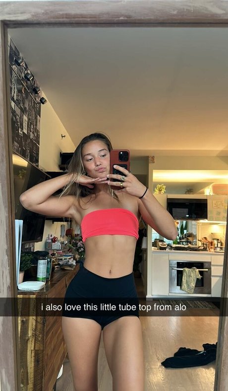 Olivia Ponton photo 680