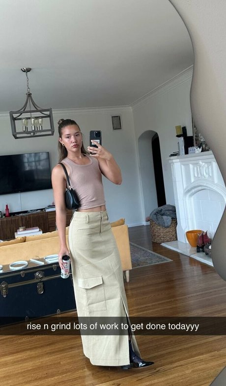 Olivia Ponton photo 768