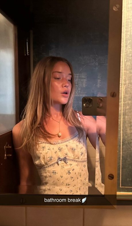 Olivia Ponton photo 781