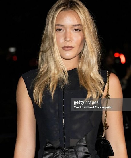 Olivia Ponton photo 925