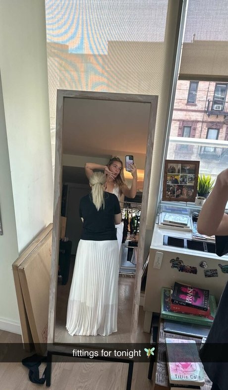 Olivia Ponton photo 934