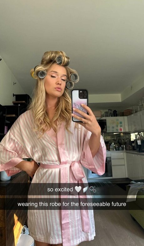 Olivia Ponton photo 938