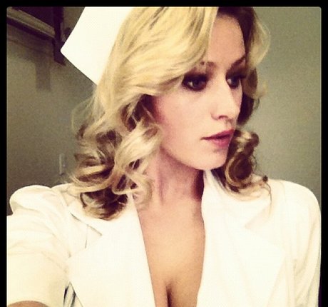 Olivia Taylor Dudley photo 35