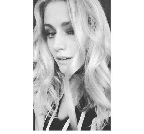 Olivia Taylor Dudley photo 47