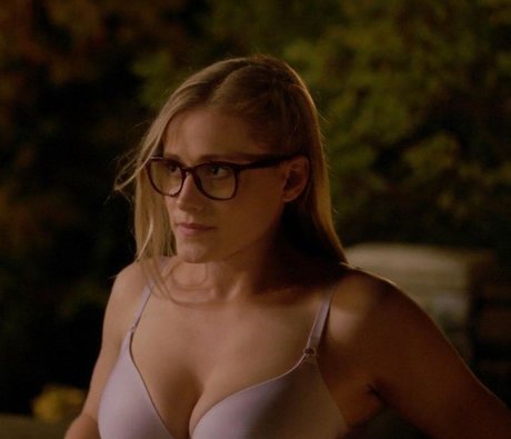 Olivia Taylor Dudley photo 95
