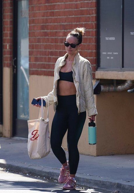 Olivia Wilde photo 676