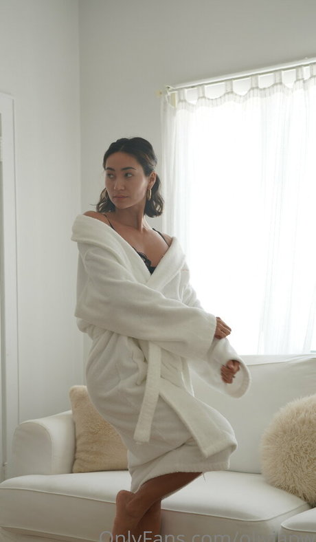 Oliviapw photo 3