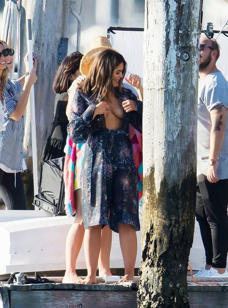 Olympia Valance photo 27