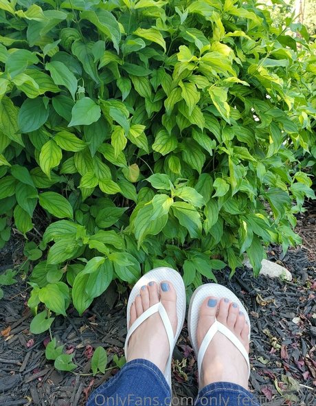 Only_feetpc2022 photo 9