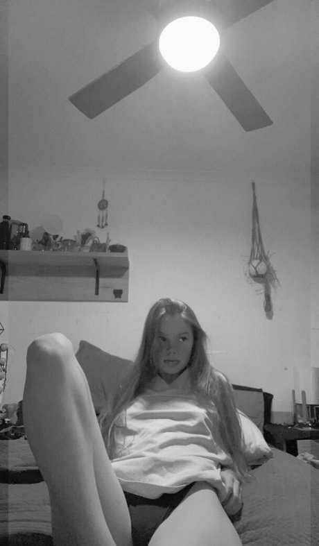 Onlyfanswmadi photo 26