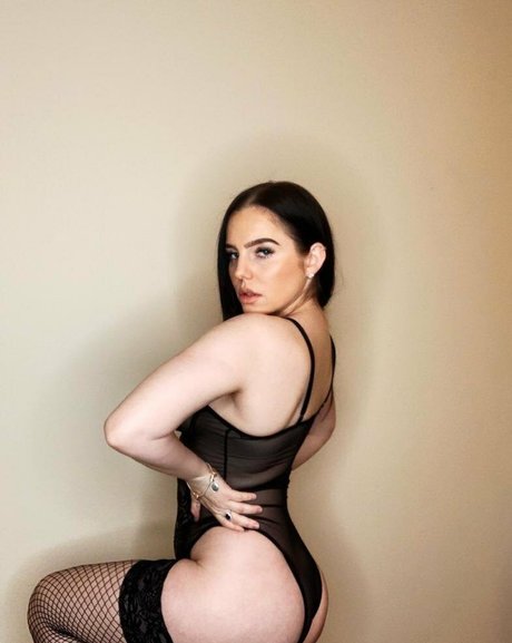 Onlymaddison photo 11