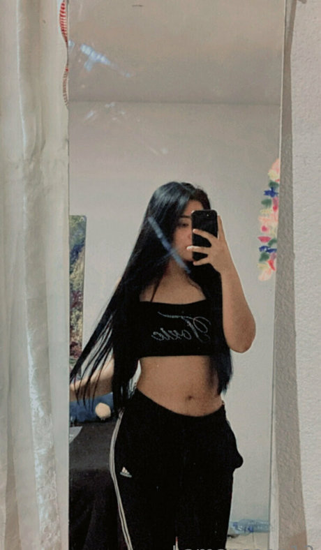 Onlyybb photo 2