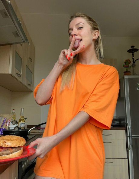 Outlaw_blonde photo 210