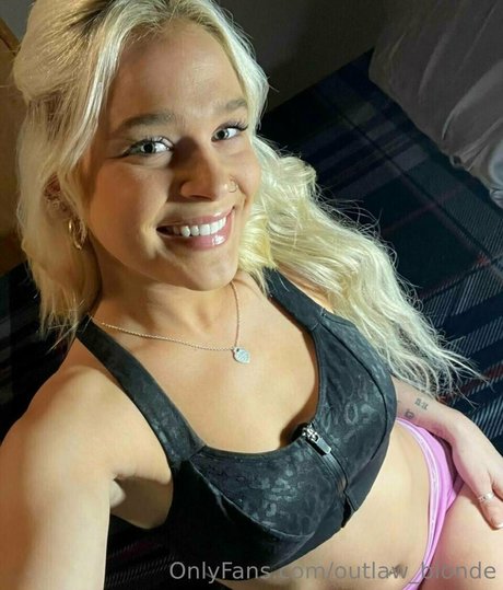 Outlaw_blonde photo 215