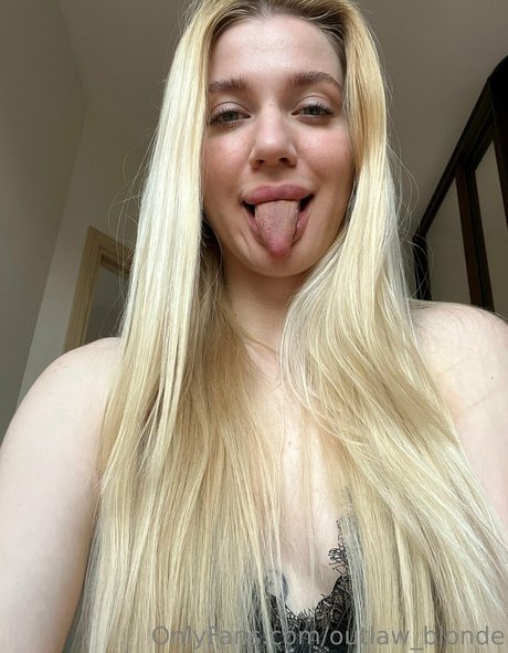Outlaw_blonde photo 387