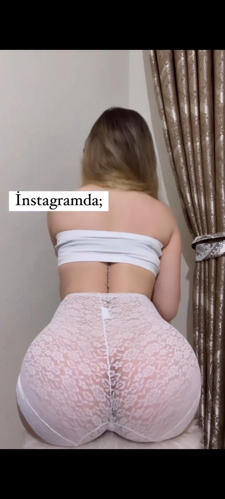 Oznur Guven photo 104