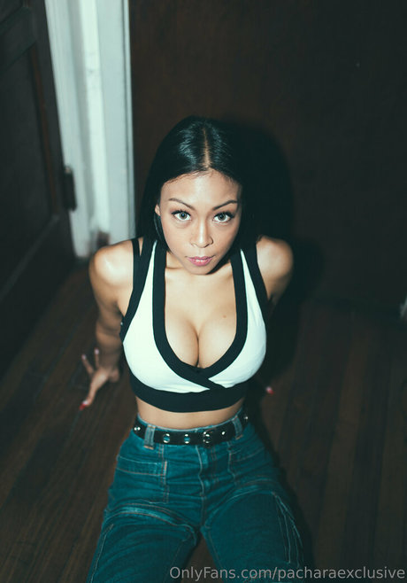 Pacharaexclusive photo 48