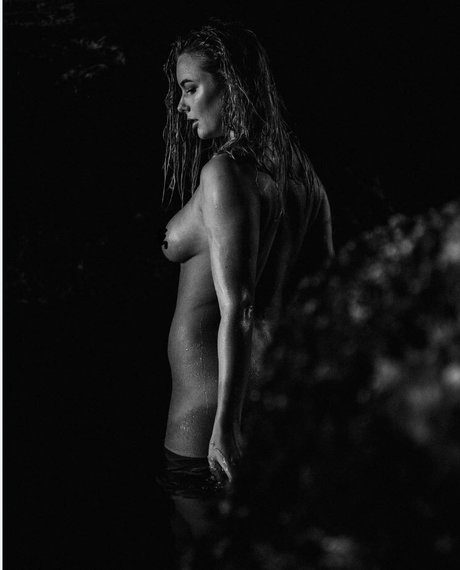 Paige Montana De Cinque photo 7