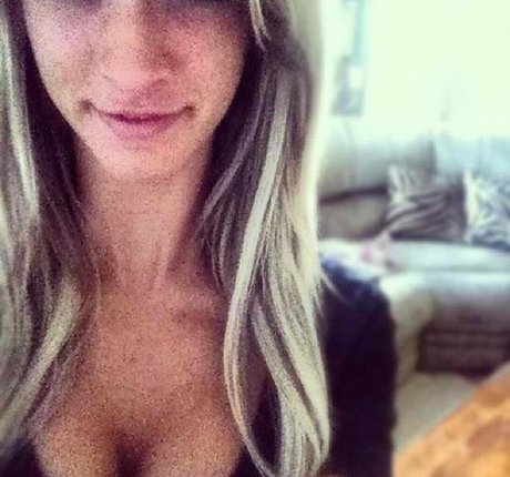 Paige Wyatt photo 20