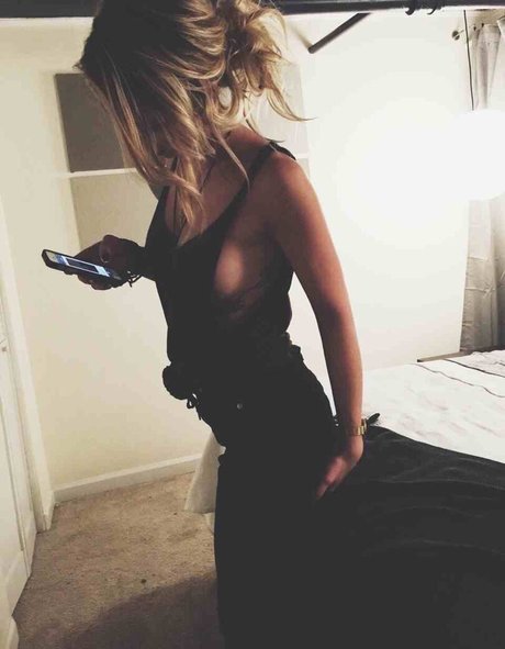 Paige Wyatt photo 24