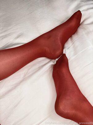 pantyhose_princess99 photo 177