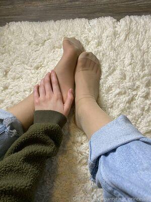 pantyhose_princess99 photo 205