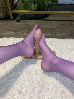 pantyhose_princess99 photo 227