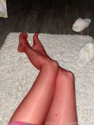 pantyhose_princess99 photo 297