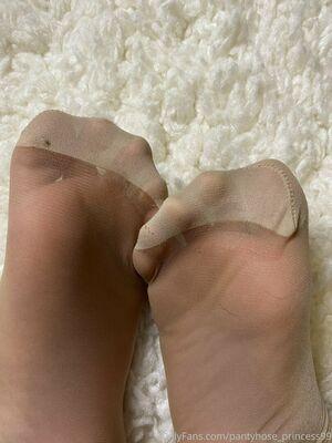 pantyhose_princess99 photo 305