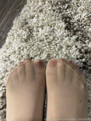 pantyhose_princess99 photo 333