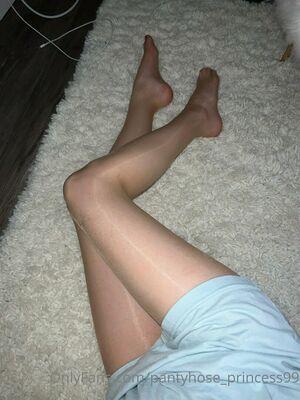 pantyhose_princess99 photo 405