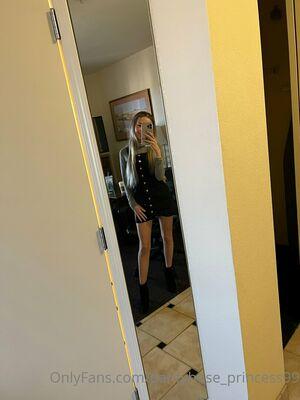 pantyhose_princess99 photo 472