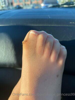pantyhose_princess99 photo 475