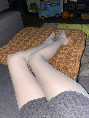 pantyhose_princess99 photo 583
