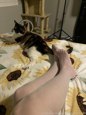 pantyhose_princess99 photo 614