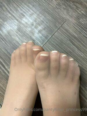 pantyhose_princess99 photo 880