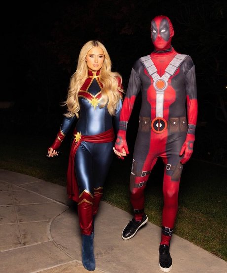 Paris Hilton photo 131