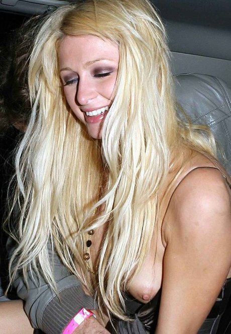 Paris Hilton photo 277