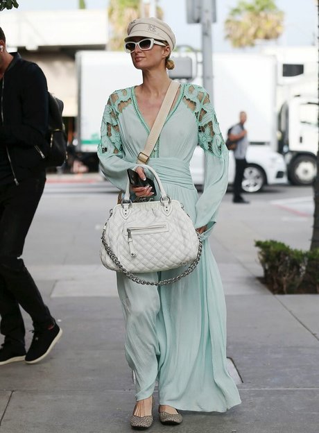 Paris Hilton photo 331