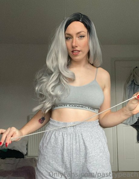 Pastrypeach photo 61