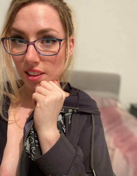 Pastrypeach photo 85