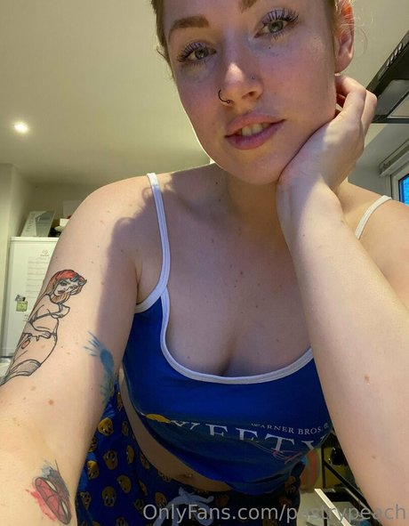 Pastrypeach photo 185
