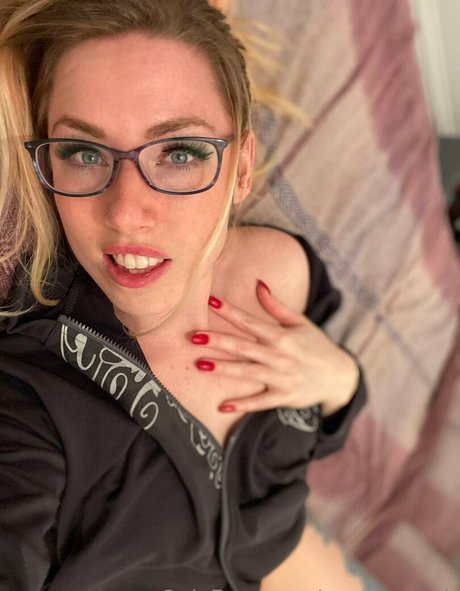Pastrypeach photo 265