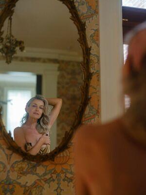 Paulina Porizkova photo 25