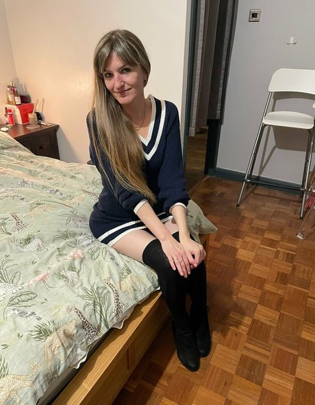 Innocent until wet photo 81