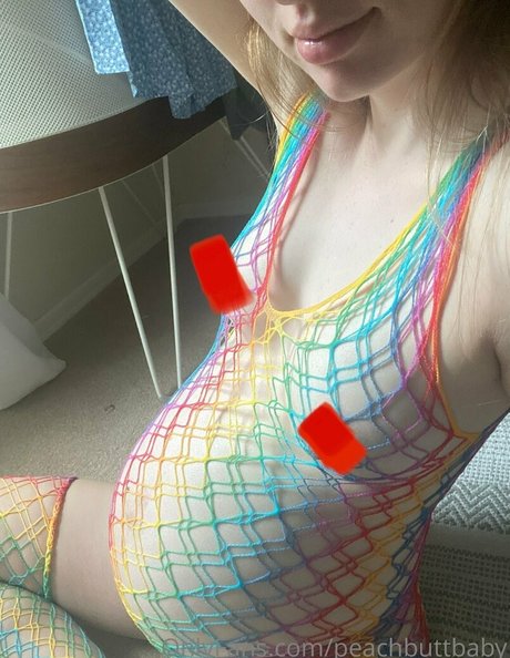 Peachbuttbaby photo 16