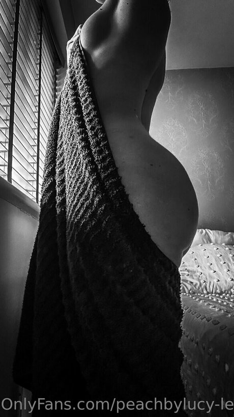 Peachbylucy-leigh photo 18