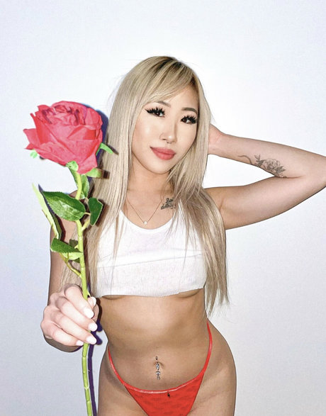 Peachykorean photo 11